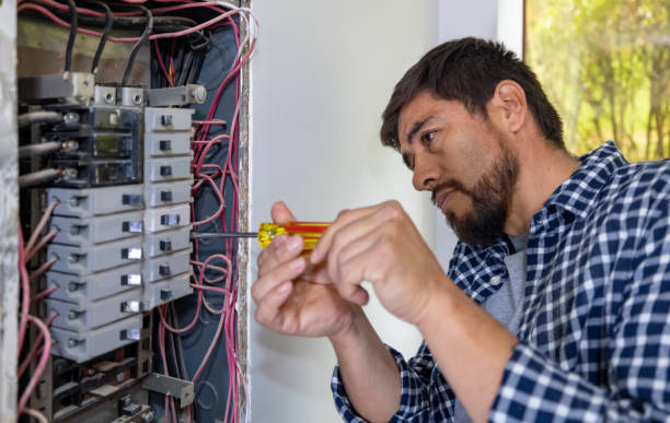 Best Affordable Emergency Electrician  in Glenmora, LA